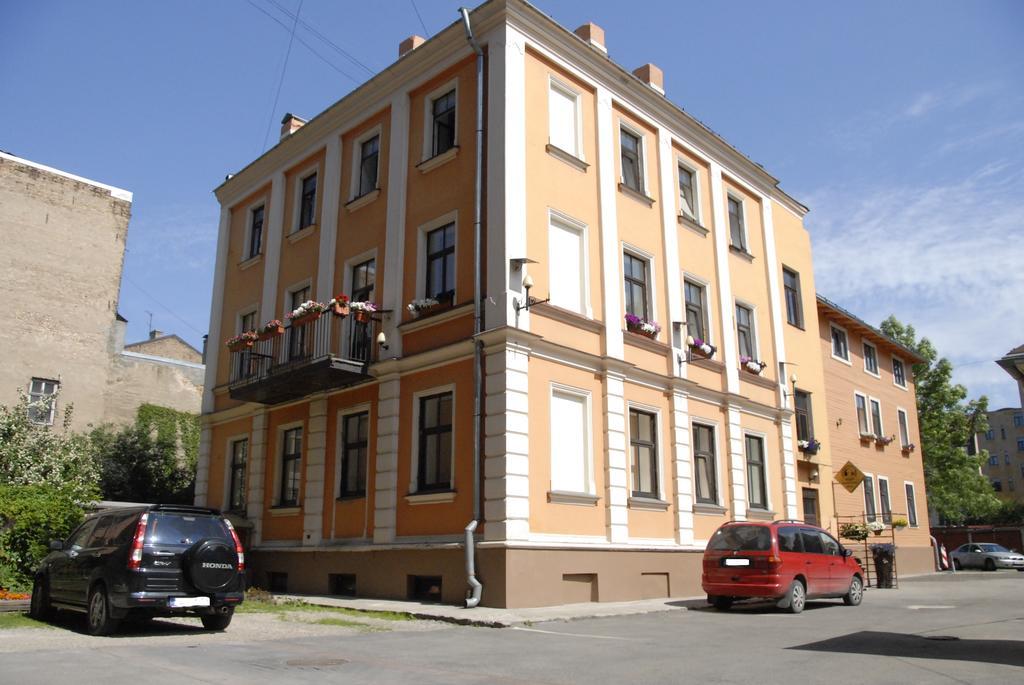 Hotel Knights Court Riga Exterior foto